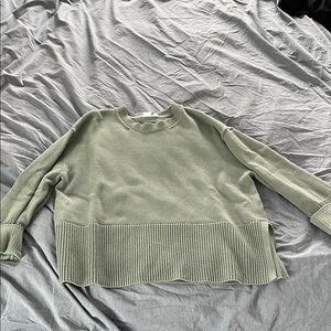 Women's Green Sweater